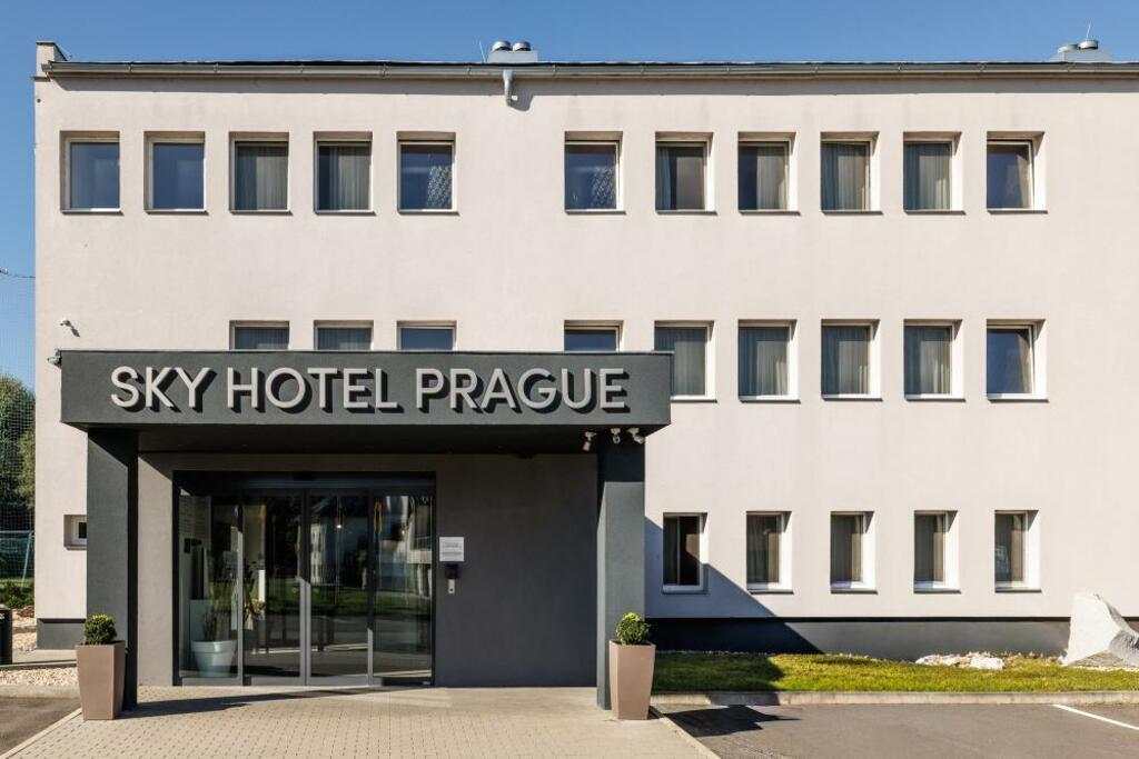 Dvoulůžkový pokoj s manželskou postelí – foto 4