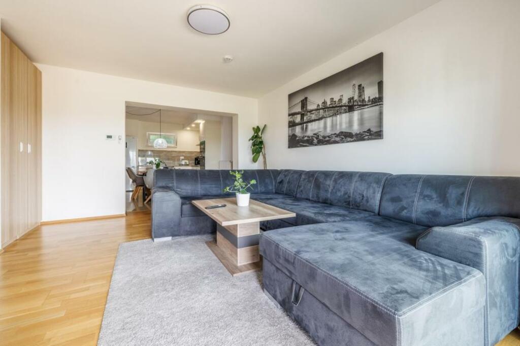 Apartmán Deluxe se 3 ložnicemi – přízemí